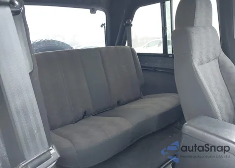 2004 Jeep Wrangler Unlimited z USA, uszkodzony, nr VIN 1J4FA49S74P779617